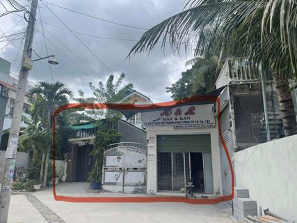 Bán nhà HXH Linh Đông đường 36, DT 227m2 ngang 8.6m, hẻm 8m, 2 tầng, tiện ích đầy đủ